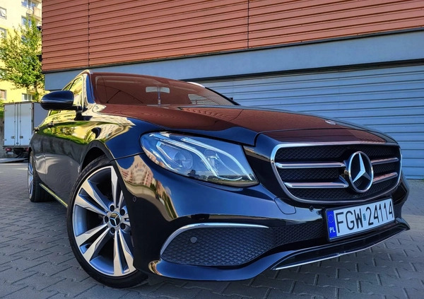 Mercedes-Benz Klasa E cena 84900 przebieg: 270000, rok produkcji 2019 z Nysa małe 232